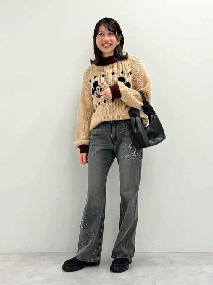 Disney ミッキー ビジュー フレアデニムパンツ アメリカンホリック Disney ミッキー ビジュー フレアデニムパンツ アメリカンホリック