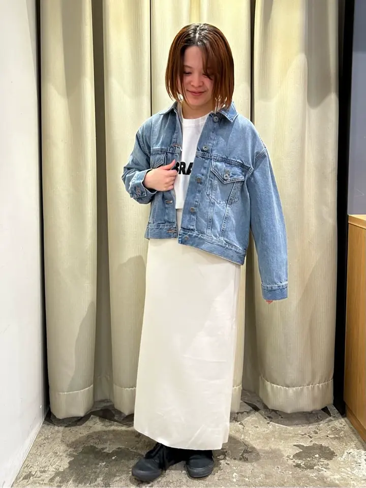 VIBRANT ロゴカットプルオーバー/AMERICAN HOLIC（アメリカンホリック