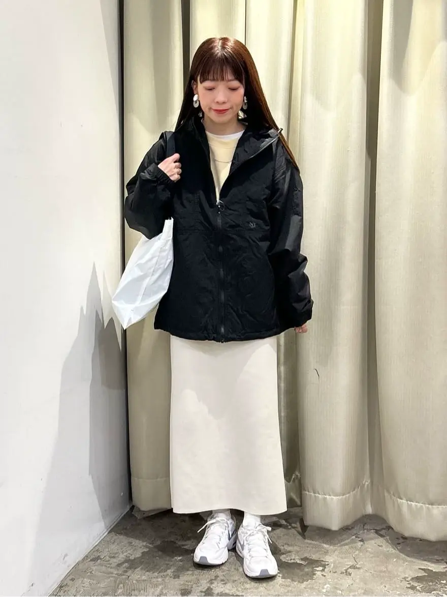 VIBRANT ロゴカットプルオーバー/AMERICAN HOLIC（アメリカンホリック