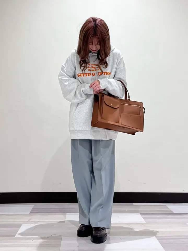 マルチポケットスクエアA4ショルダートートバッグ/AMERICAN HOLIC