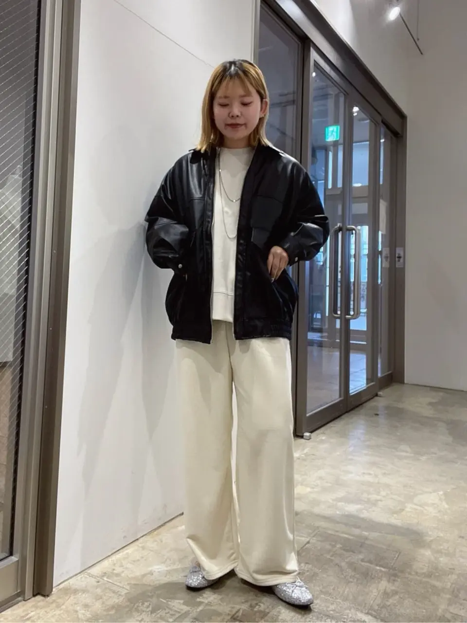 ボーラホリック　フード付きスウェットシャツとパンツ セット ボーラホリック フード付きスウェットシャツとパンツ セット Small