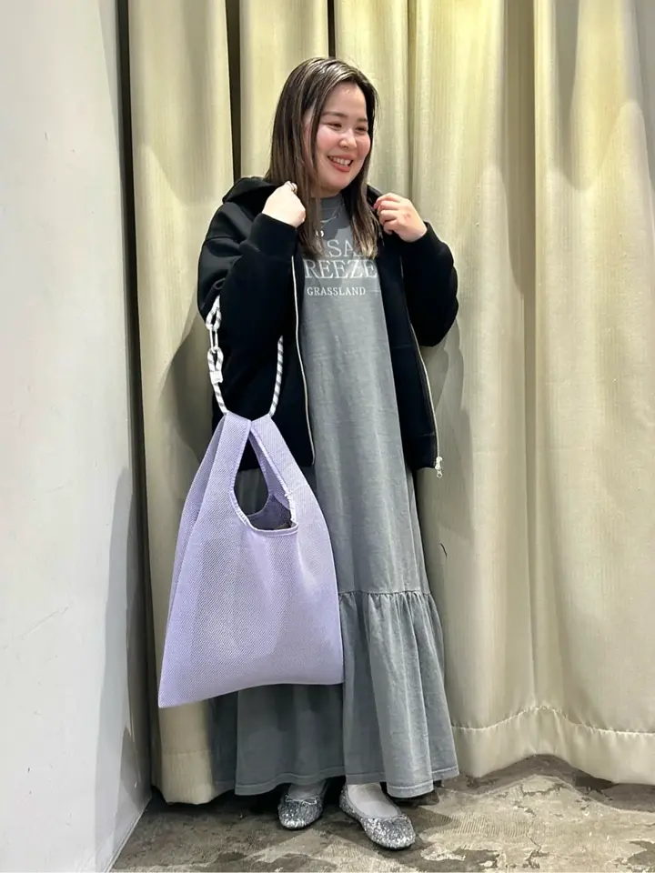 丈違いロゴティアードカットワンピース/AMERICAN HOLIC（アメリカン