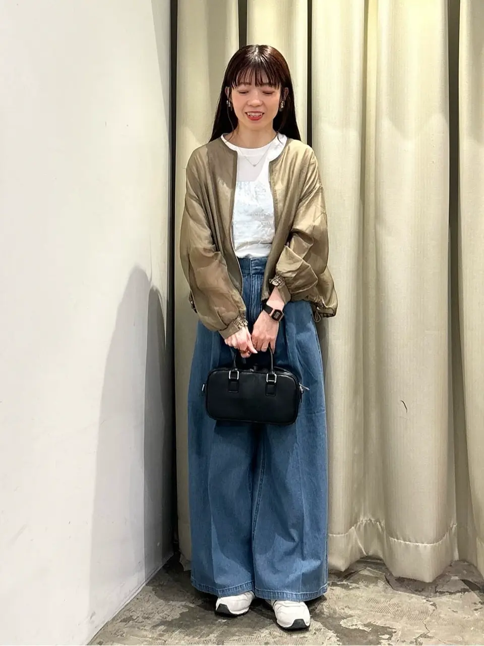 ≪USED≫ノーカラーシアーZIPブルゾン/AMERICAN HOLIC（アメリカン