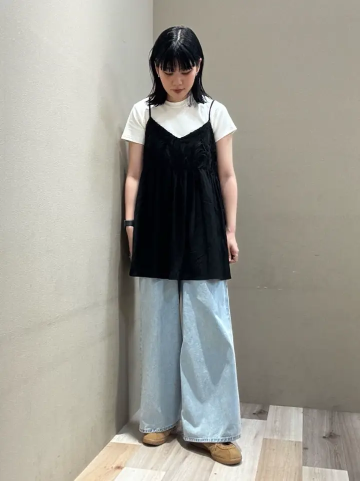 テープ刺繍ビスチェ/Green Parks（グリーン パークス）のタンクトップ