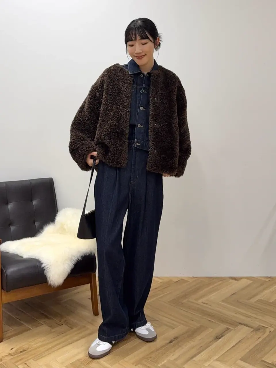 予約】ノーカラーフェイクファーコート/AMERICAN HOLIC（アメリカン