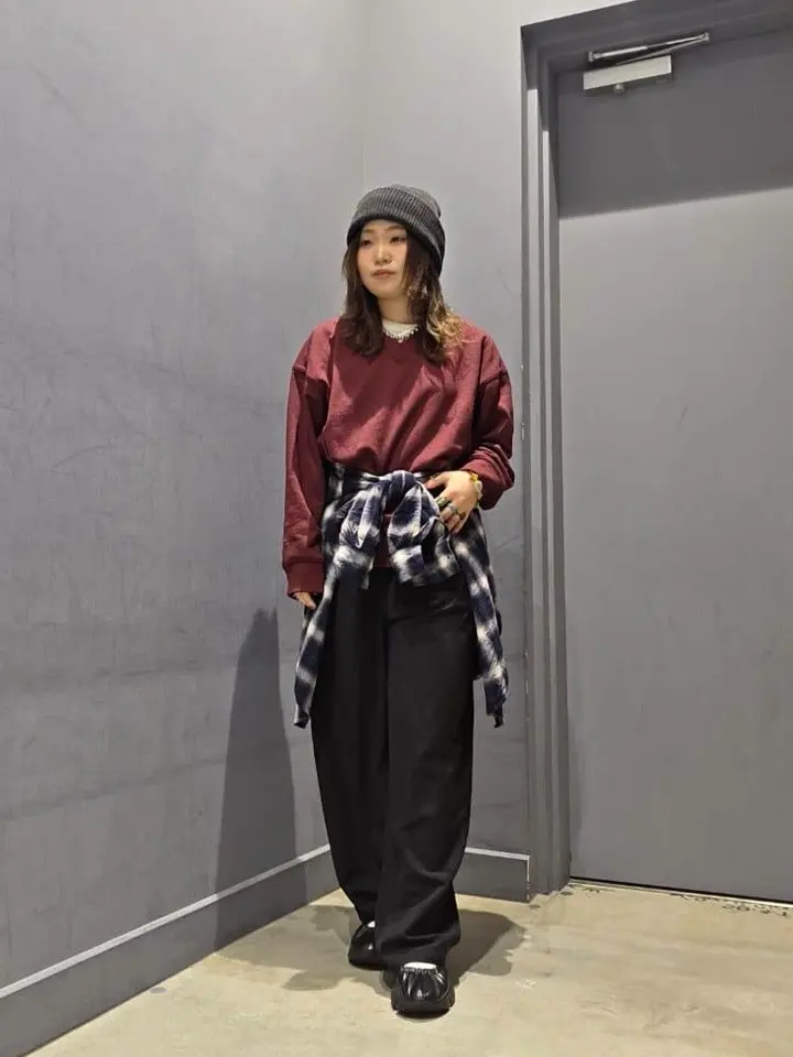 あぽページ Vネックワンポイントロゴスウェットプルオーバー/AMERICAN HOLIC