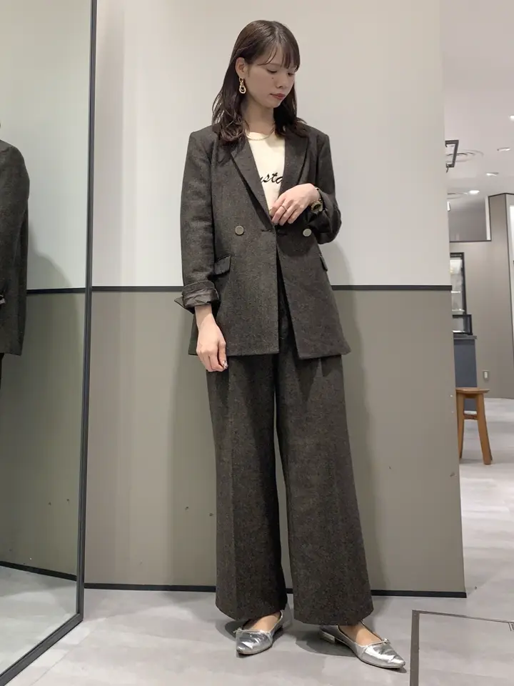 新品タグ付★ YECCA VECCA ツイードテーラードジャケット ヘリンボーン 新品タグ付☆ YECCA VECCA ツイードテーラードジャケット ヘリンボーン