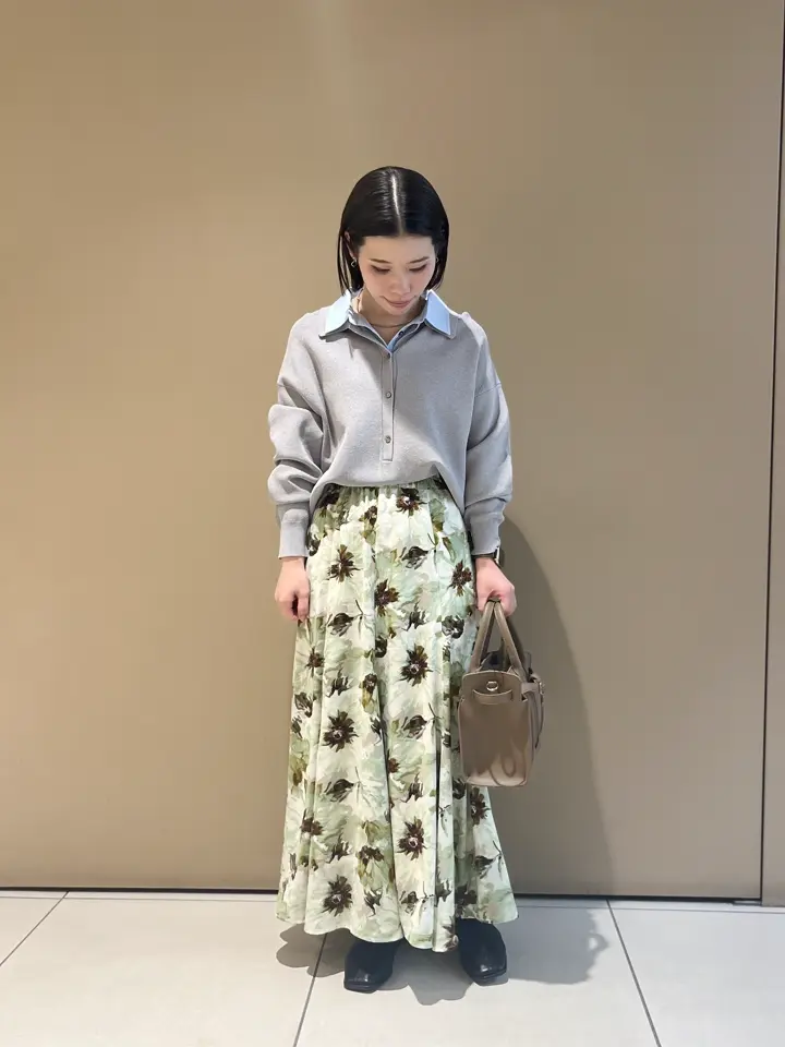 大きな花柄が目を引く夏のゆったりトップス✿デートやお出かけに最適 大きな花柄デザインのオックス生地発売中♪ - 日本紐釦貿易｜大阪の
