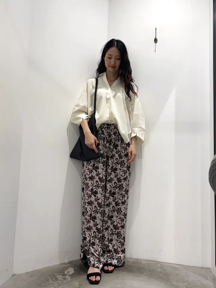 ラインアートプリント ワイドパンツ ラインアートプリント ワイドパンツ 3営業日発送】アートプリント