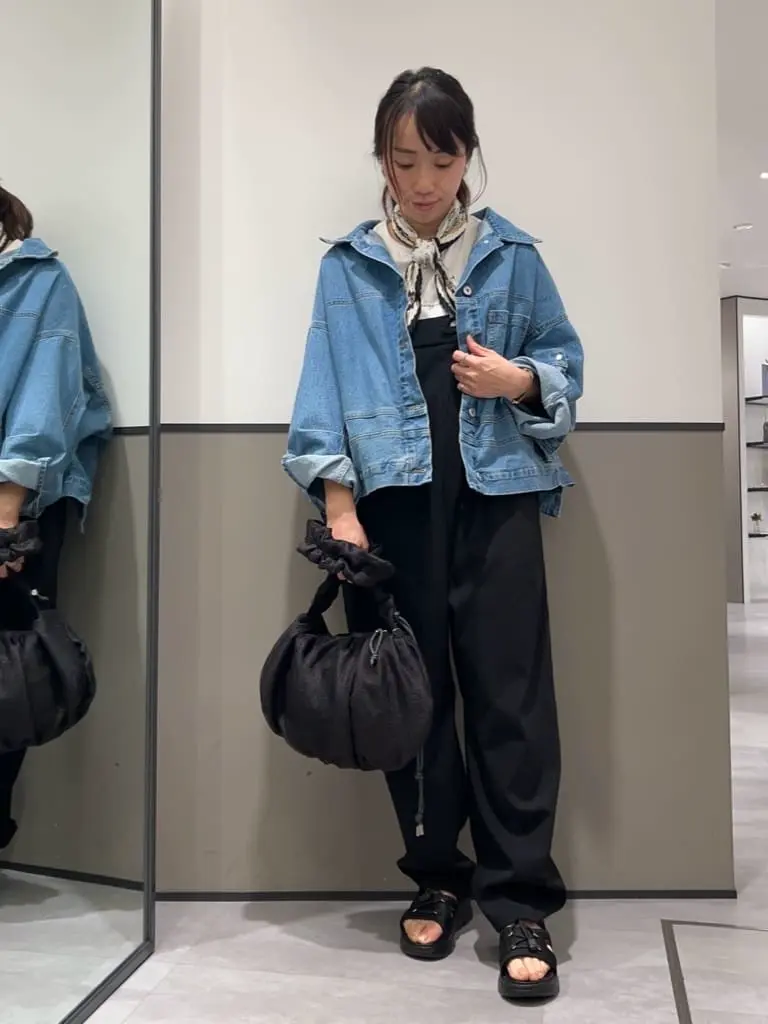 新品✨イェッカ ヴェッカ 2wayデニムジャケット 2wayデニムジャケット/YECCA VECCA（イェッカ ヴェッカ）のその他