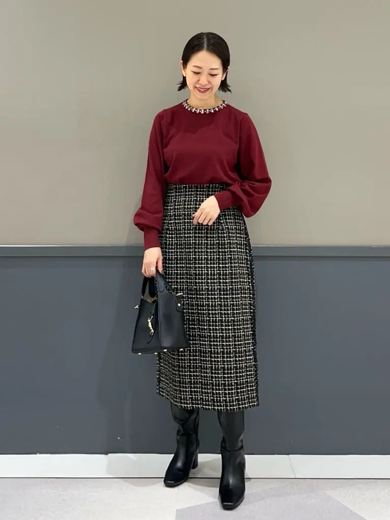 junnacoChestyチェスティ ビジューニット レッド Crewneck Sweater In Extra-soft Yarn For Women | Factory