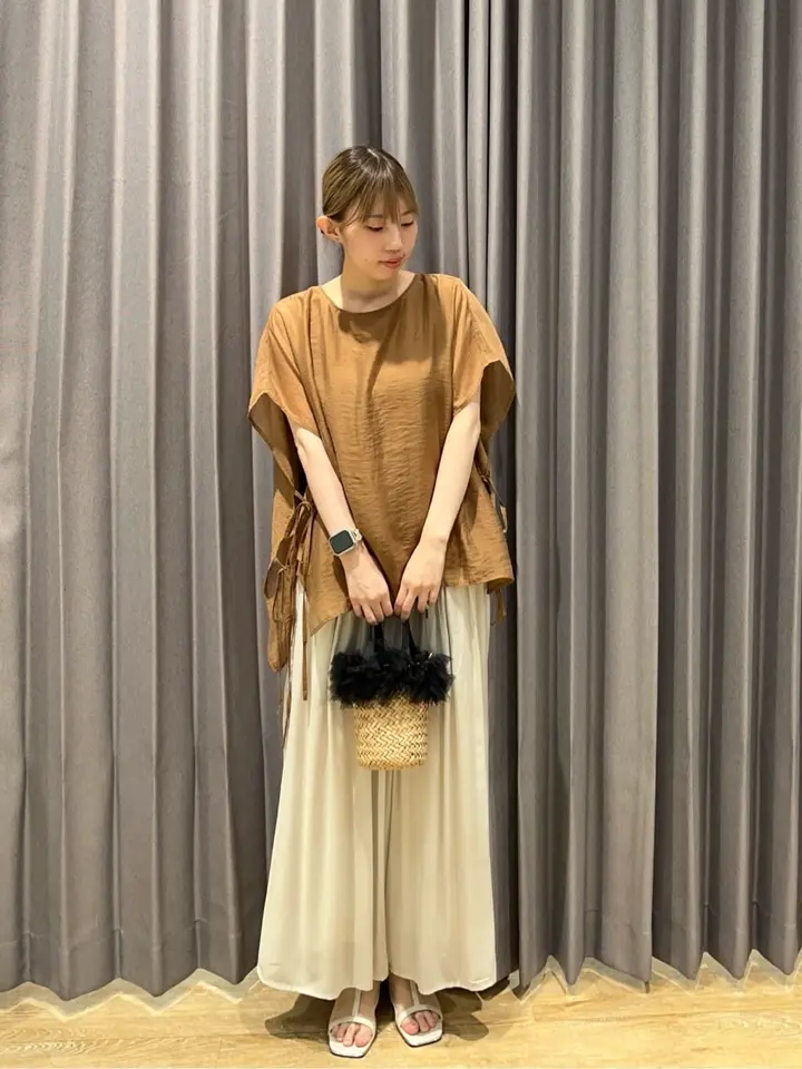 シルキータックワイドパンツ/YECCA VECCA（イェッカ ヴェッカ）の