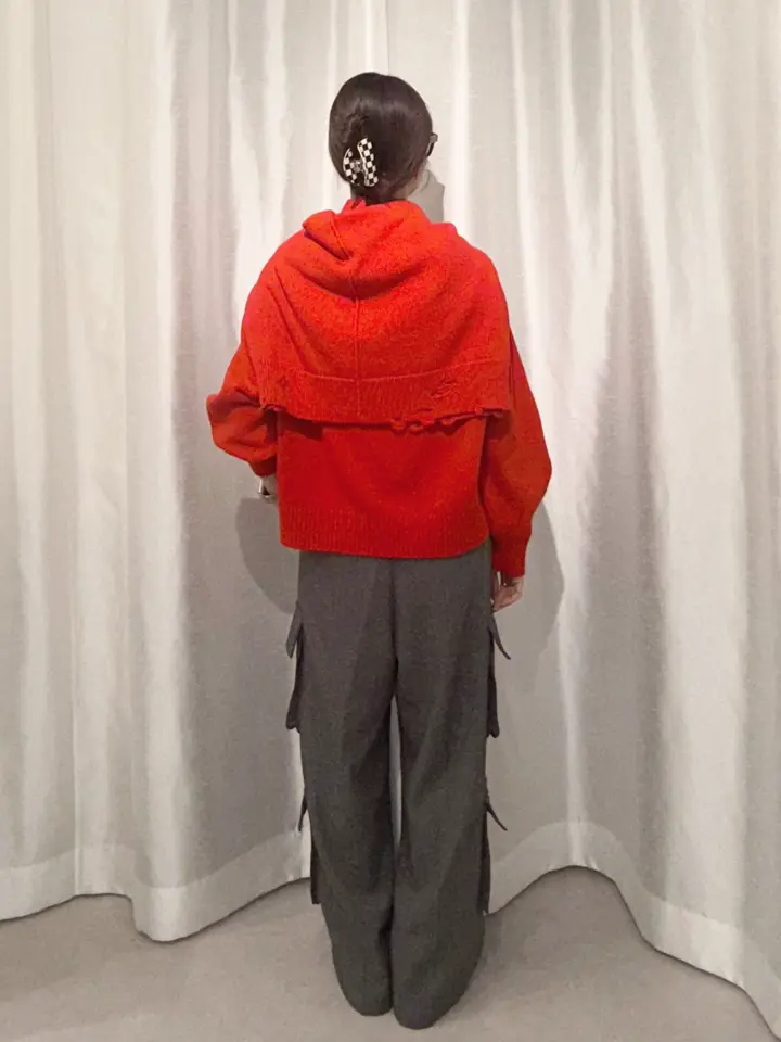 508.ファッション　椿　イヤーマフ（レッド） 12/2/2025のCHIFUMIの投稿