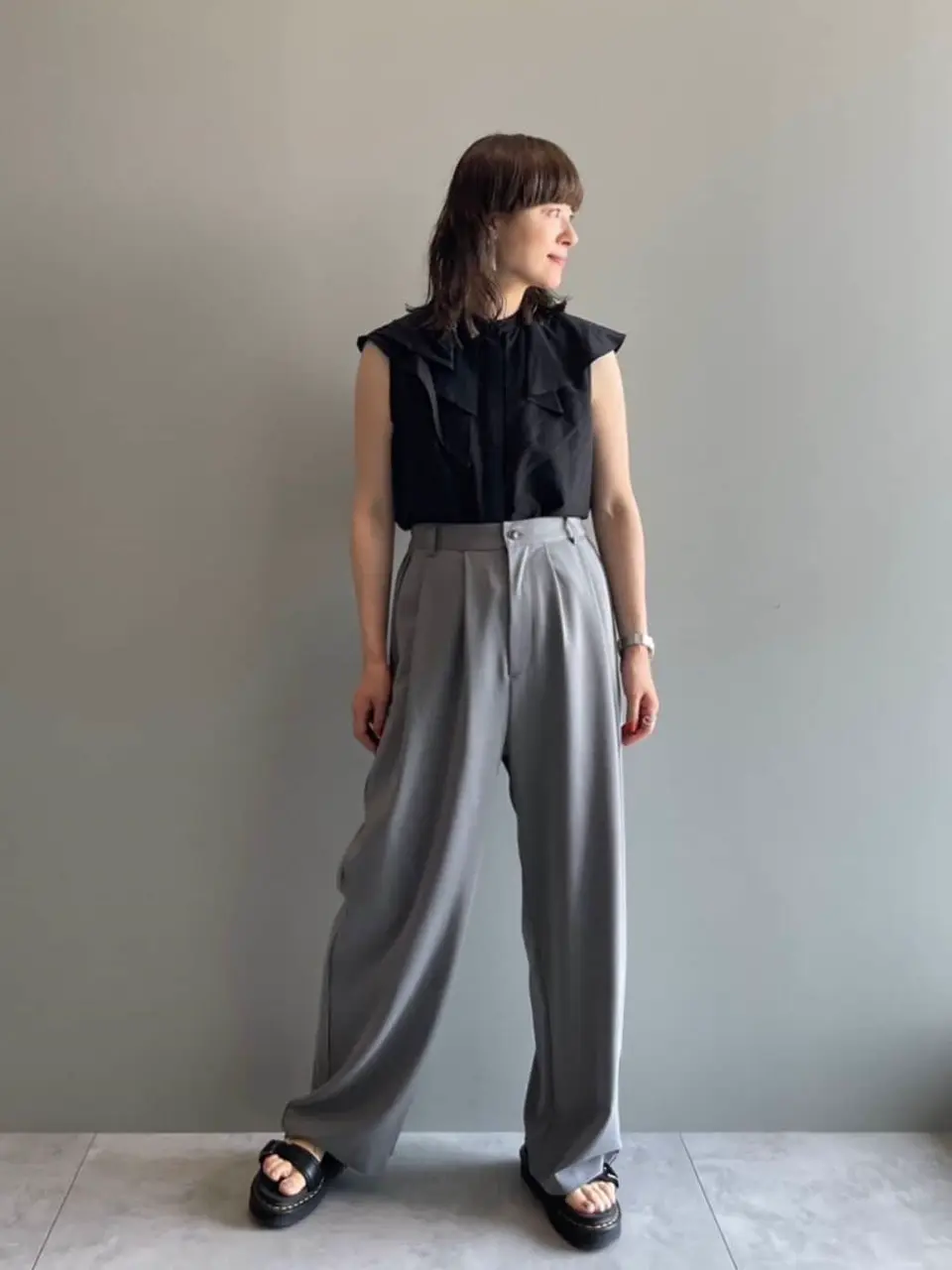 フレアカラーノースリーブブラウス/GARAGE OF GOOD CLOTHING（ガレージ