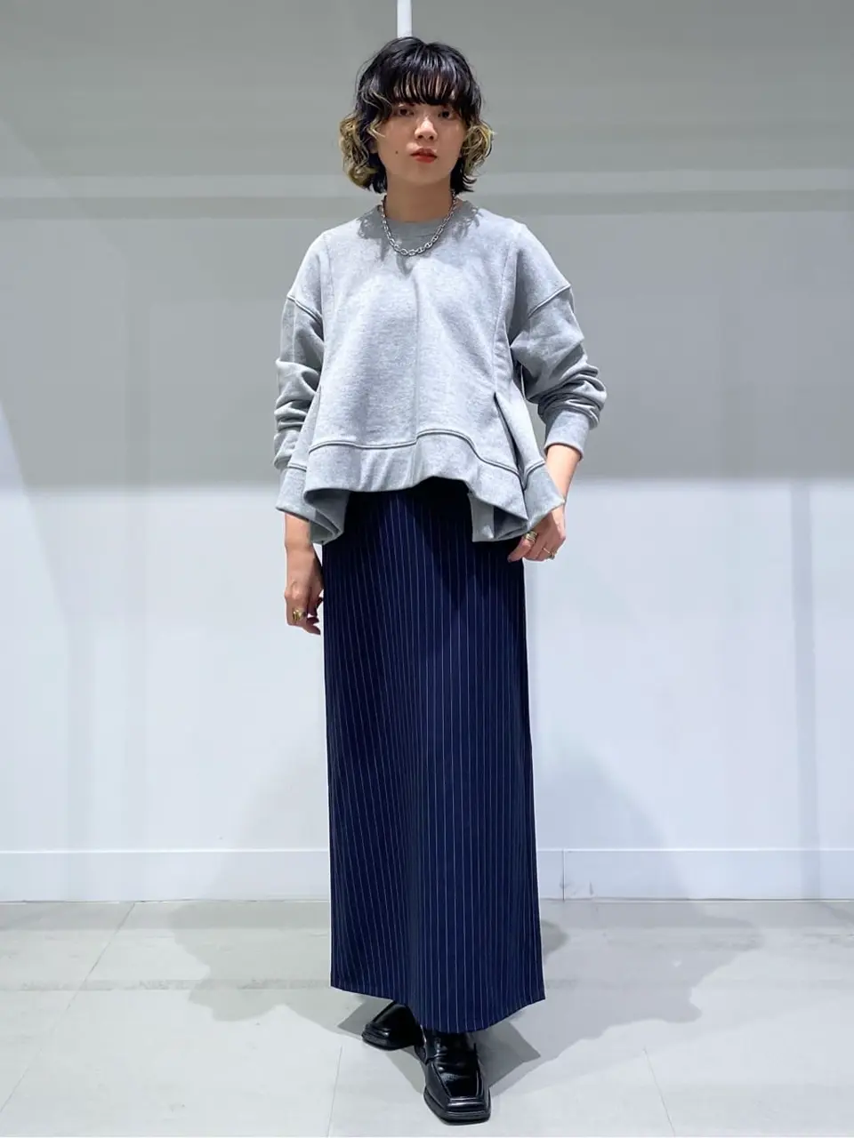 ネイビーストライプロングタイトスカート/GARAGE OF GOOD CLOTHING