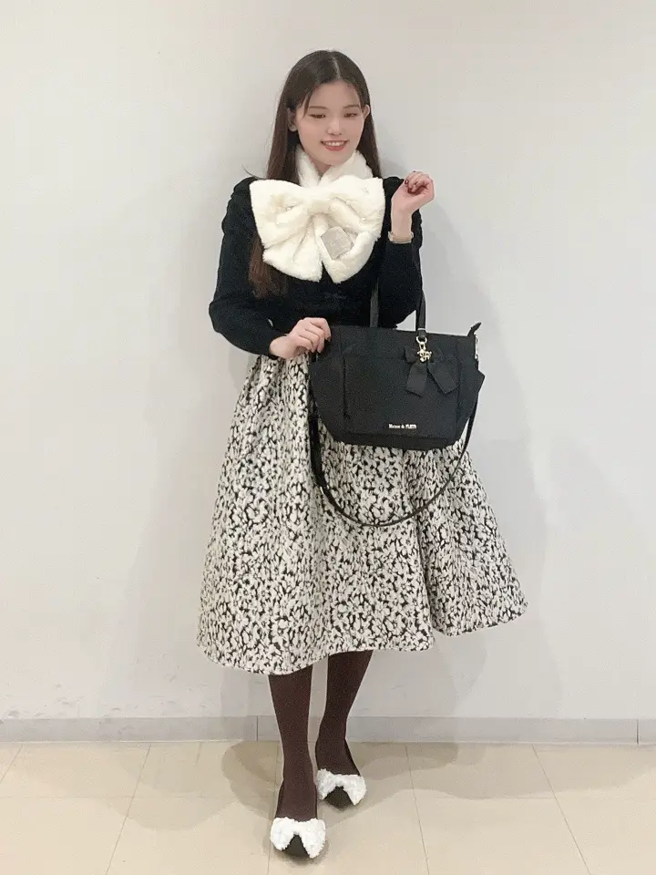 撥水加工リボンチャームマルチポケットトートS/Maison de FLEUR