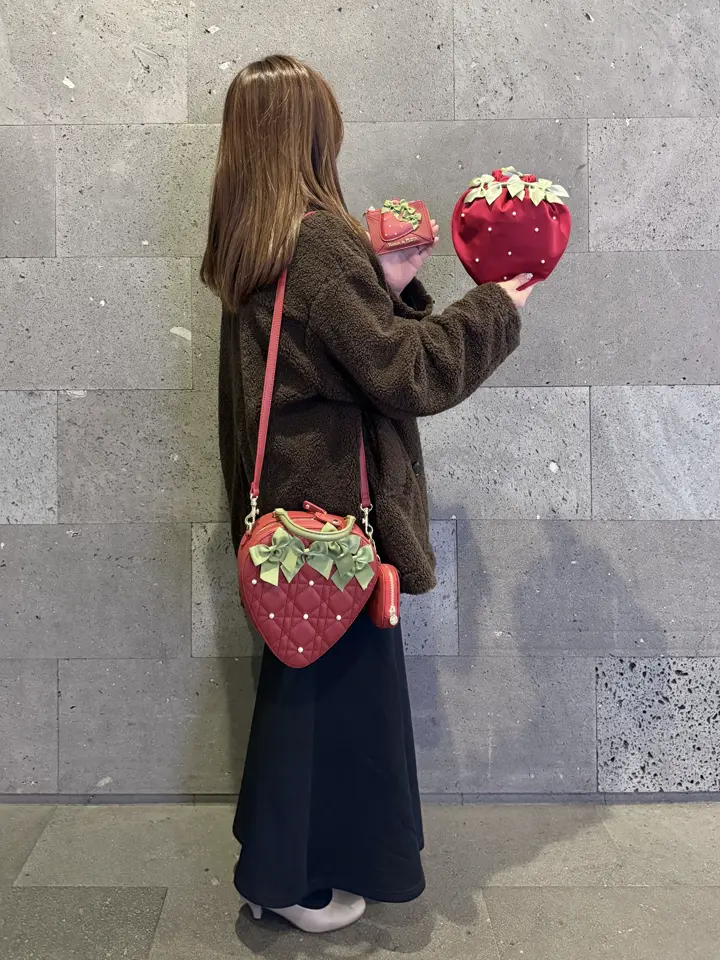 メゾンドフルール いちごショルダーバッグ 2026 Maison de FLEUR