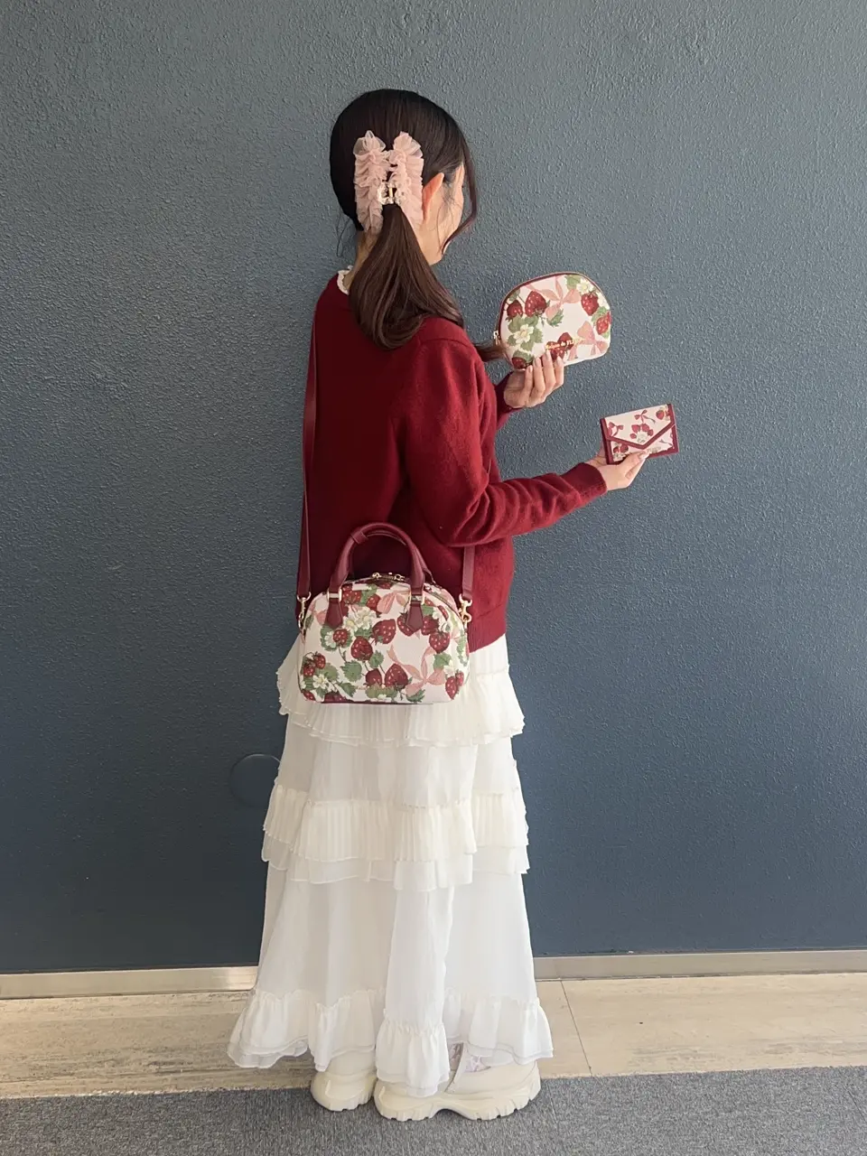 メゾンドフルールいちごゴブランポーチ　新品未使用 いちごゴブランポーチ/Maison de FLEUR（メゾン ド フルール）のポーチ