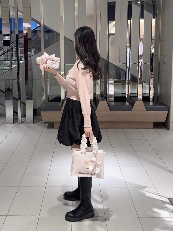 フリルトートバッグ マホイップ/Maison de FLEUR（メゾン ド フルール