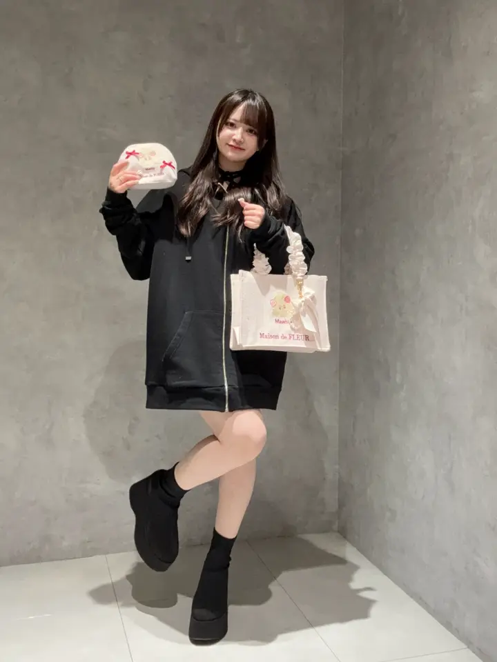 フリルトートバッグ マホイップ/Maison de FLEUR（メゾン ド フルール