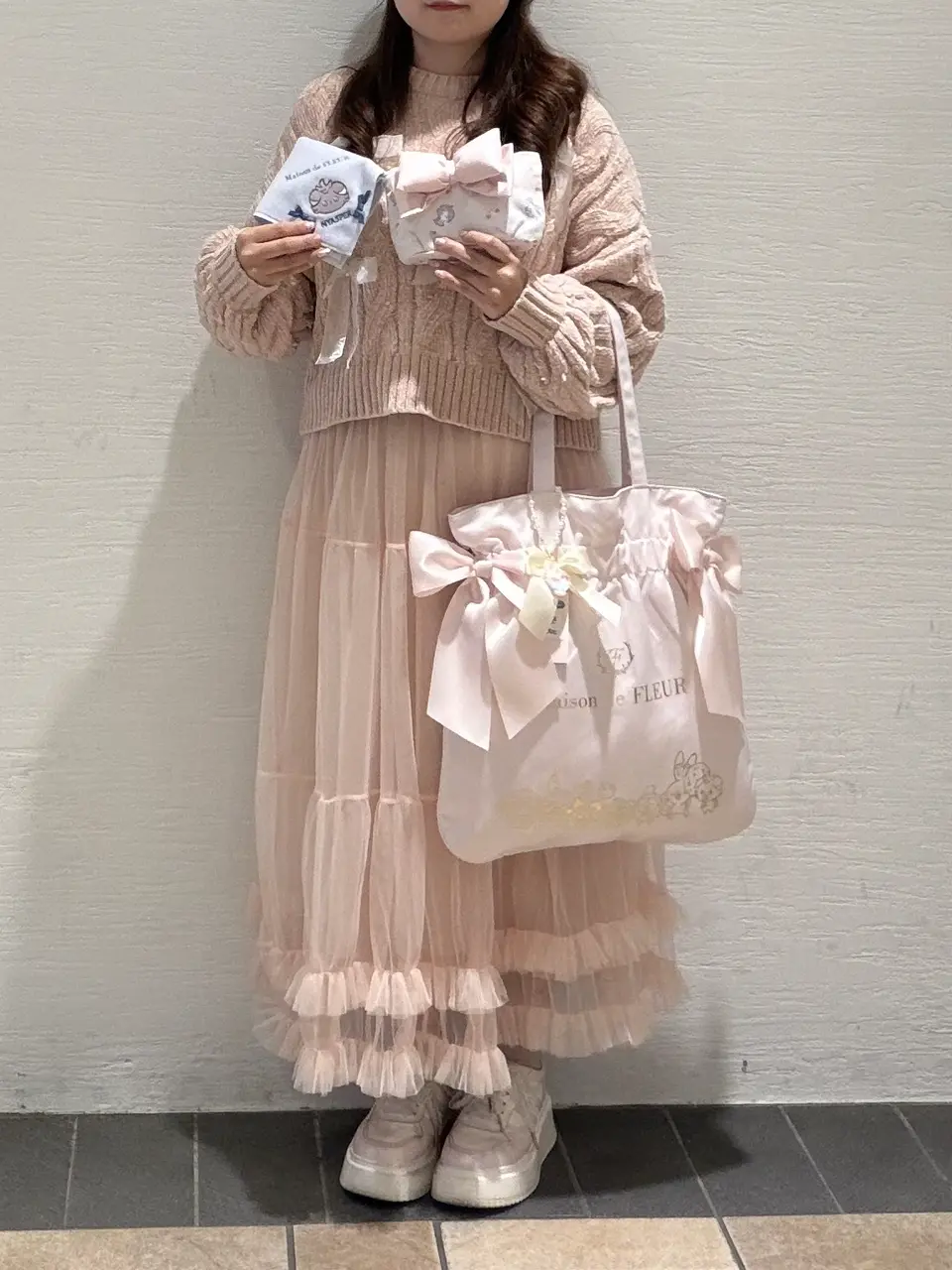刺繍タオルハンカチ ニャスパー/Maison de FLEUR（メゾン ド フルール