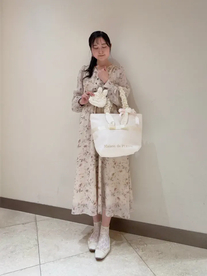 ラビットフェイクファーポーチ/Maison de FLEUR（メゾン ド フルール