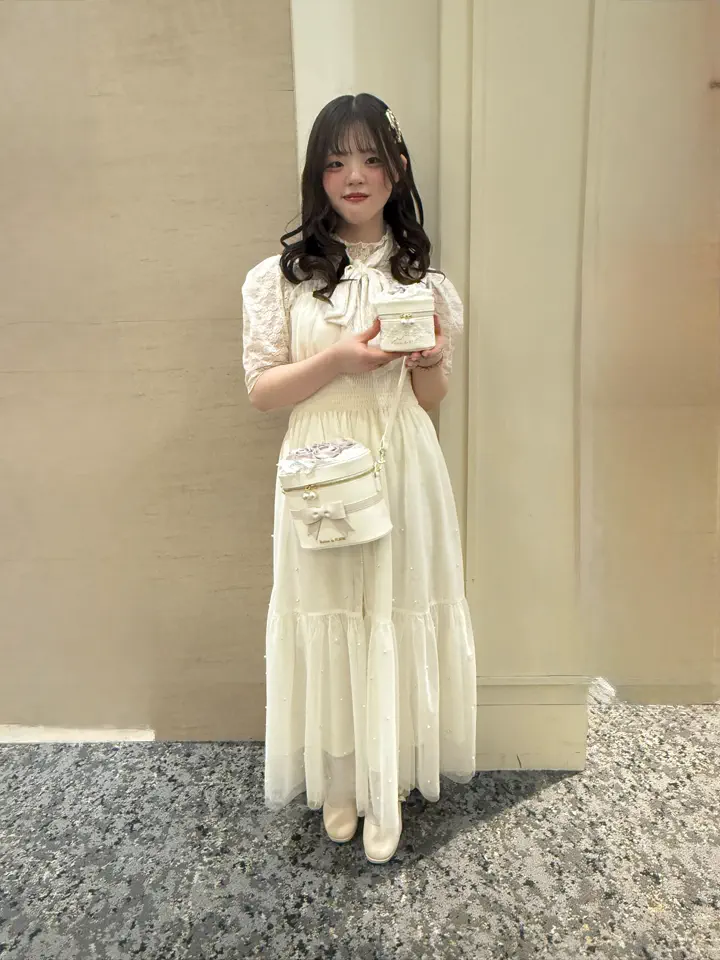 ローズブーケポーチ/Maison de FLEUR（メゾン ド フルール）のポーチ