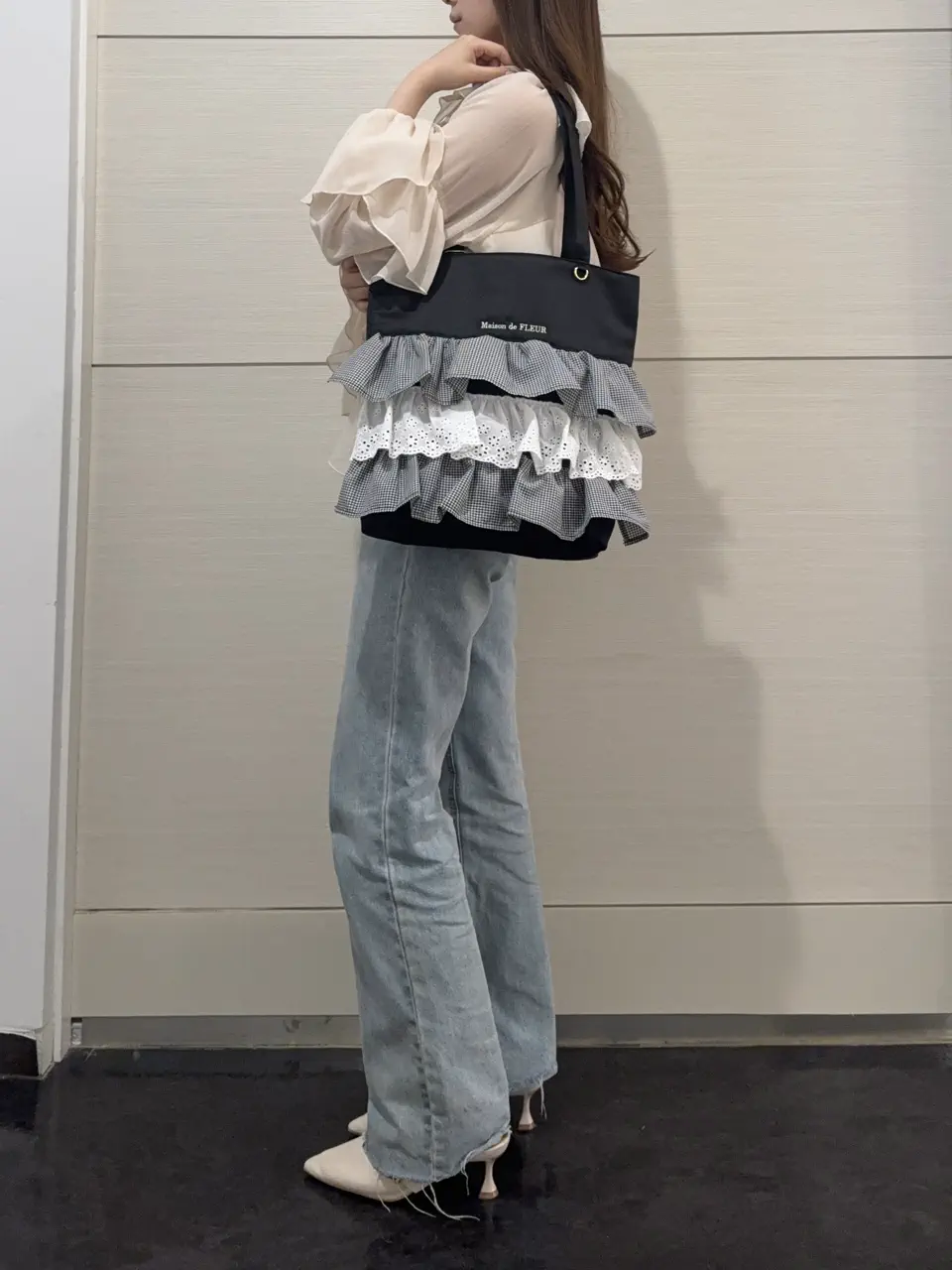 A4対応】サテンフロントフリルスクエアトートバッグ/Maison de FLEUR