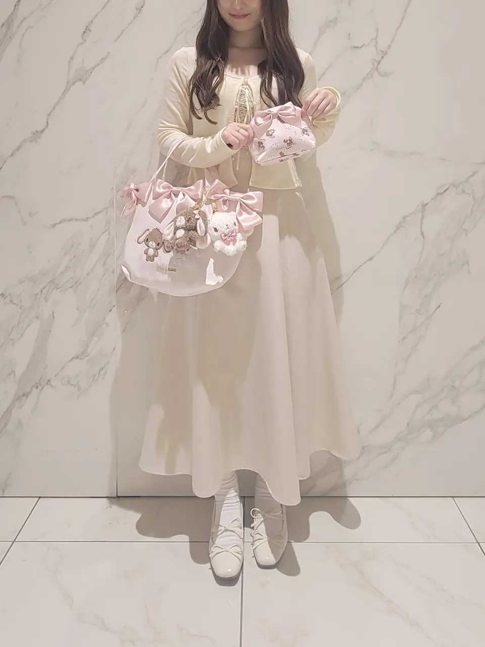 受注生産】シュガーバニーズ ラウンドポーチ/Maison de FLEUR（メゾン