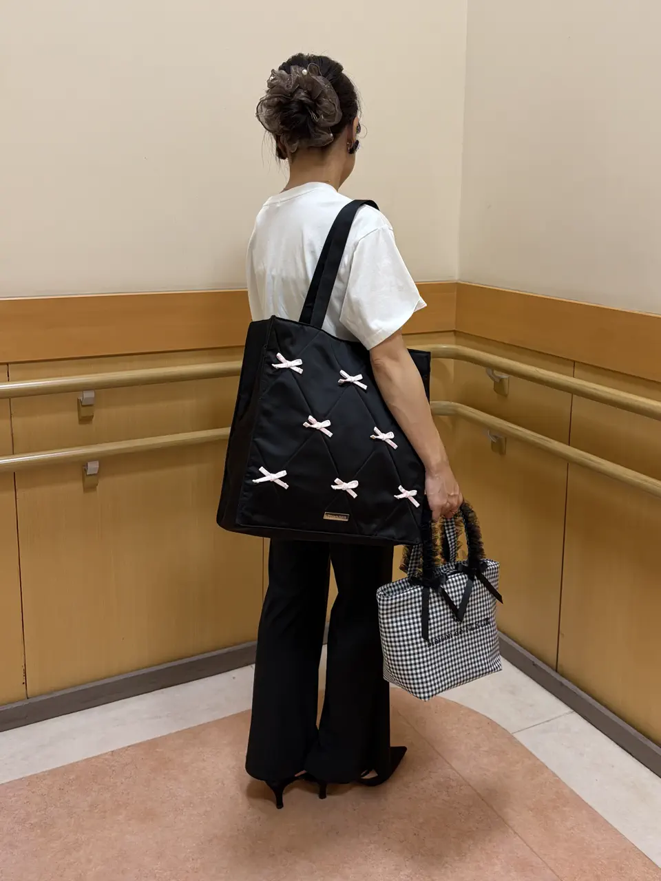 新品タグ付 バッキンガム宮殿 王冠刺繍 キャンバストート レザー 