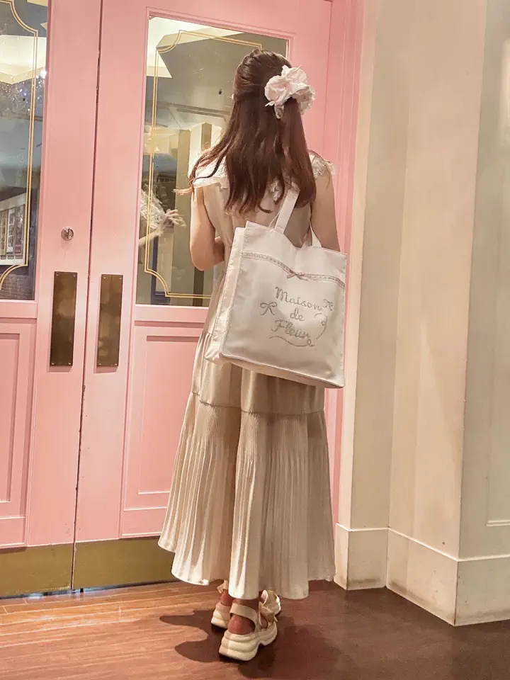 準備中♡レースストライプ&ティーカップ♡【ジョリーフルール】トートバッグ 準備中♡レースストライプ&ティーカップ♡【ジョリーフルール】トート