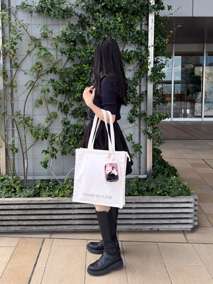 6色展開】ビジューリボンクリアポーチS/Maison de FLEUR（メゾン ド
