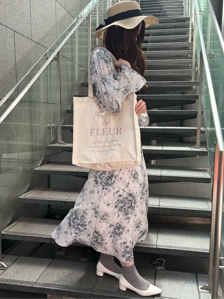 フラワープリントワンピース/Maison de FLEUR Petite Robe（メゾンド