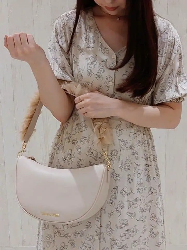 ジョリーフルール　メゾンドクチュール　40㎝たっぷりフリルリュック＆18㎝ポーチ ジョリーフルール メゾンドクチュール 40たっぷりフリルリュック＆18