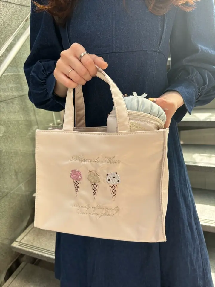 アイスカップポーチ/Maison de FLEUR（メゾン ド フルール）のポーチ