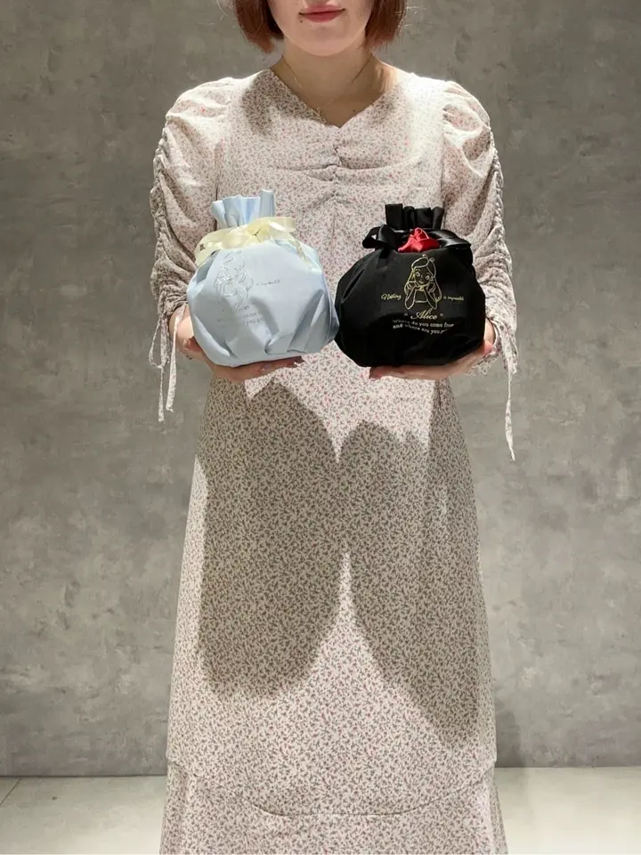 Alice/巾着ポーチ/Maison de FLEUR（メゾン ド フルール）のポーチ