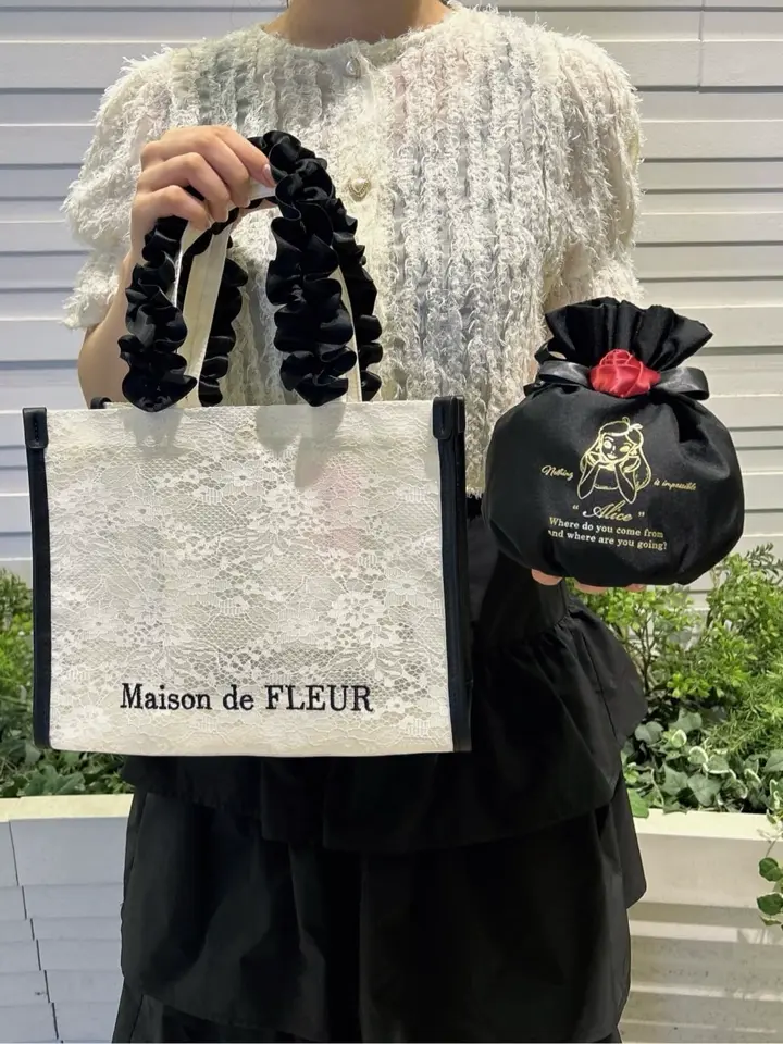 Alice/巾着ポーチ/Maison de FLEUR（メゾン ド フルール）のポーチ