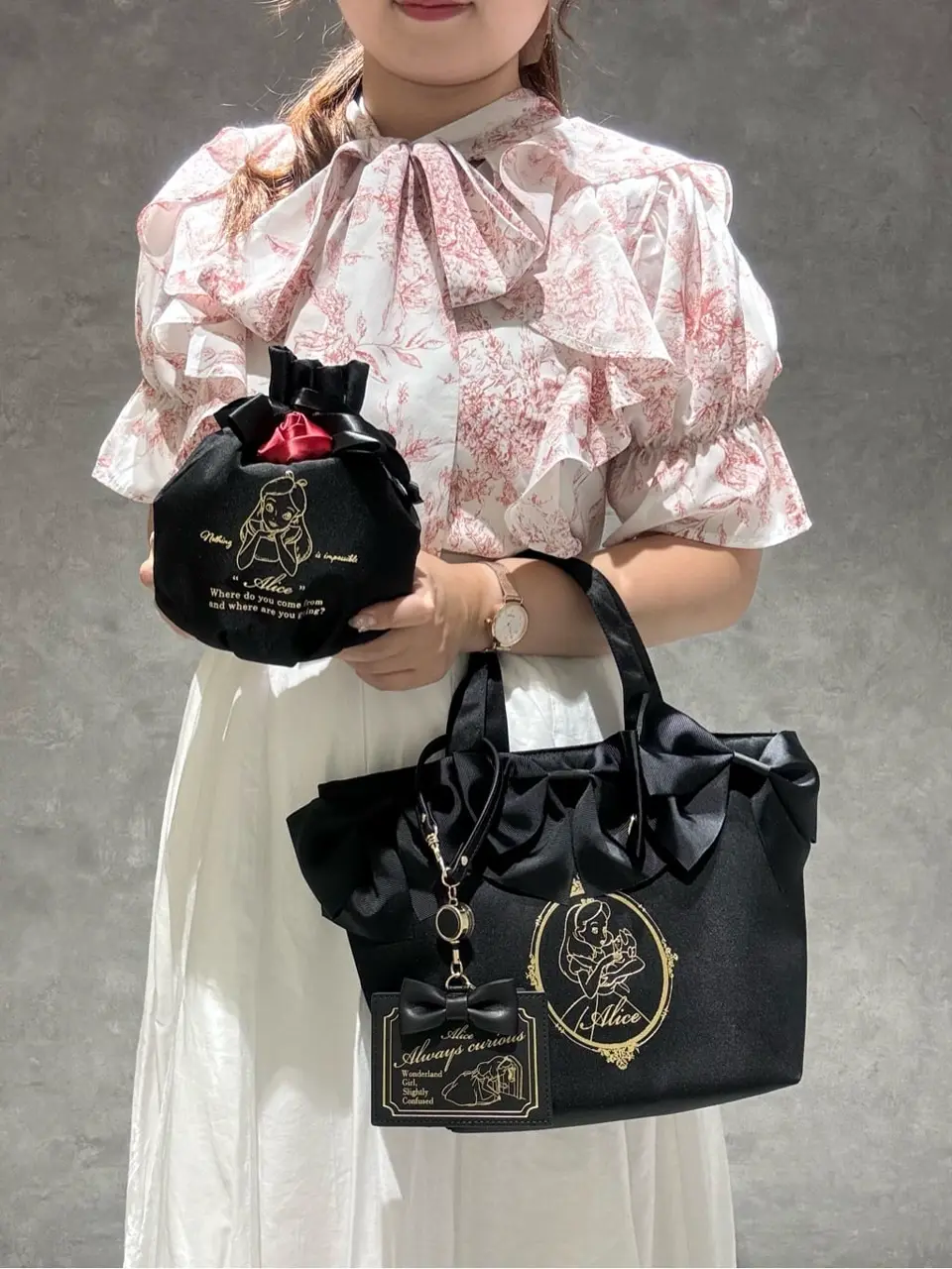 Alice/巾着ポーチ/Maison de FLEUR（メゾン ド フルール）のポーチ