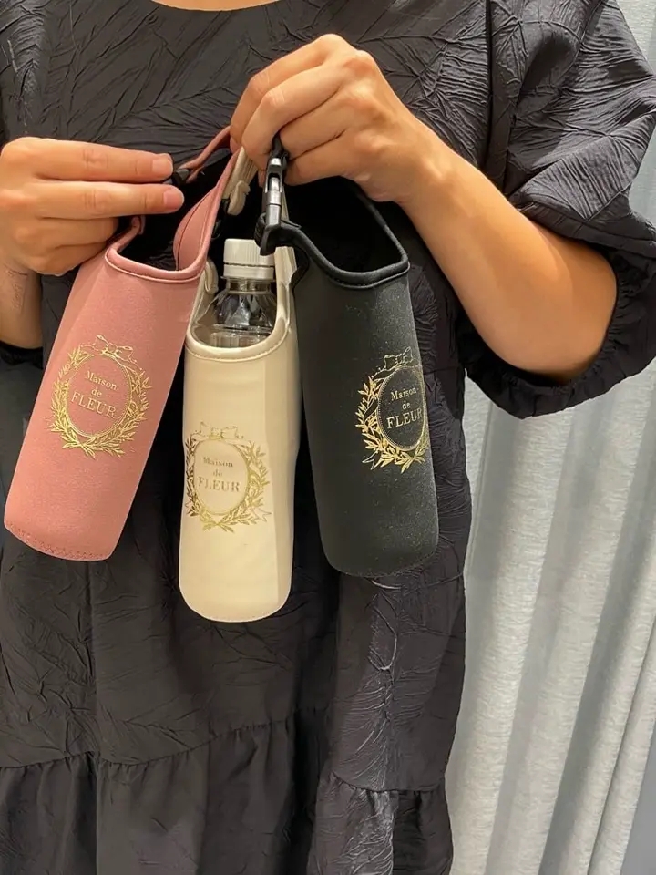 フレームロゴボトルケース/Maison de FLEUR（メゾン ド フルール）の