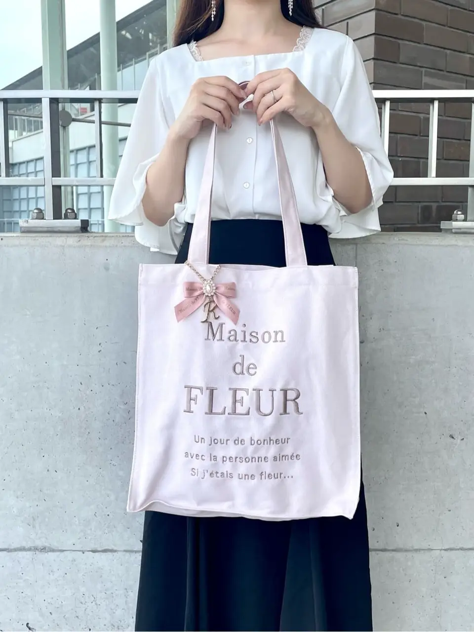 ブランドロゴ刺繍スクエアトートバッグ/Maison de FLEUR（メゾン ド