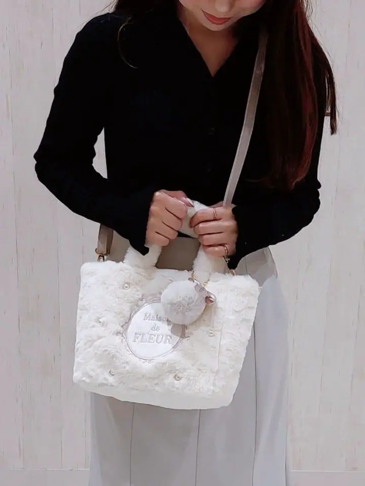 ファー2Wayトートバッグ/Maison de FLEUR（メゾン ド フルール）の