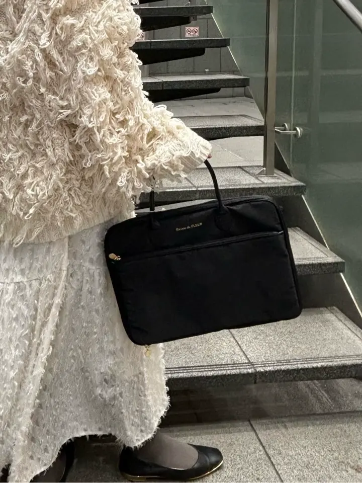 レザーハンドルPCケース/Maison de FLEUR（メゾン ド フルール）の