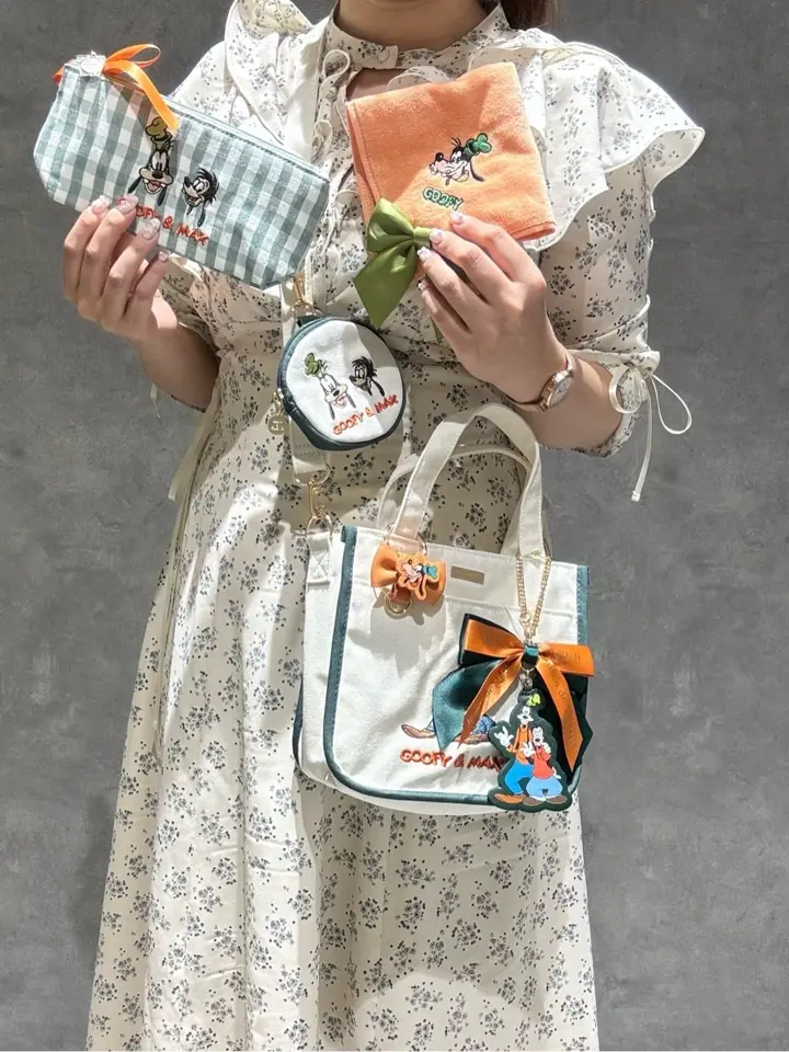 Goofy/タオルハンカチ/Maison de FLEUR（メゾン ド フルール）のタオル