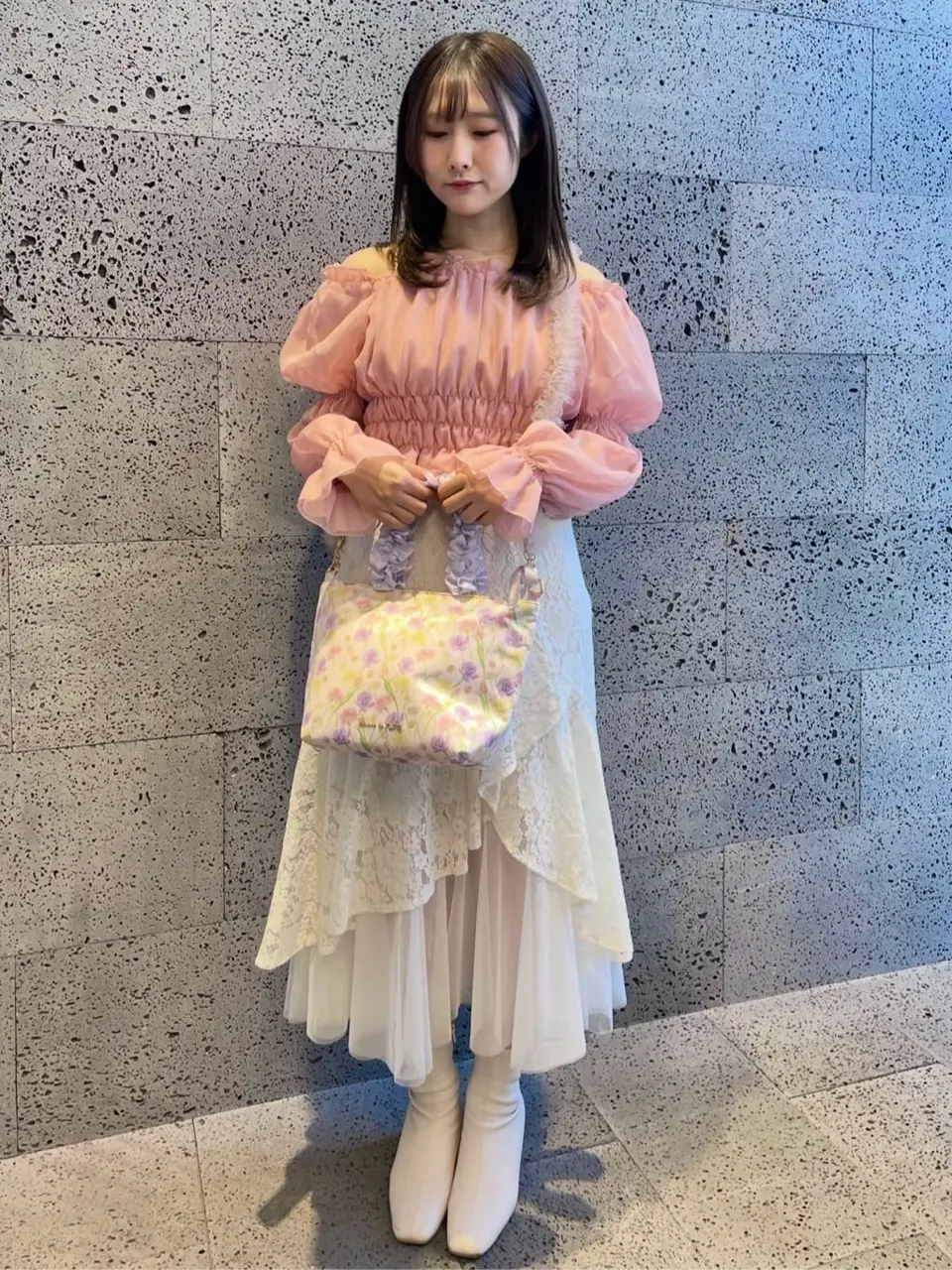 【✨極美品】最終お値下45R お花柄 ウール100%ジャケット & お揃いバッグ 鈴木マサル×日比谷花壇】完全描き下ろし北欧風デザインで心温まる冬の