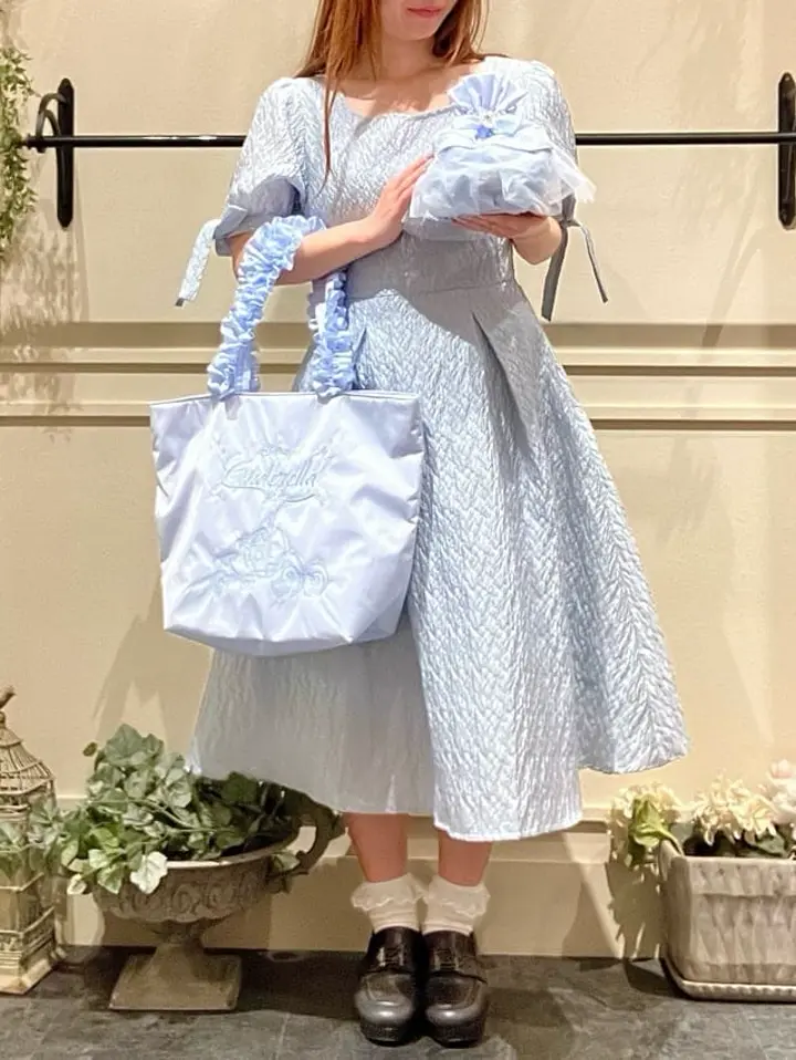 Cinderella/フリルハンドルトート/Maison de FLEUR（メゾン ド