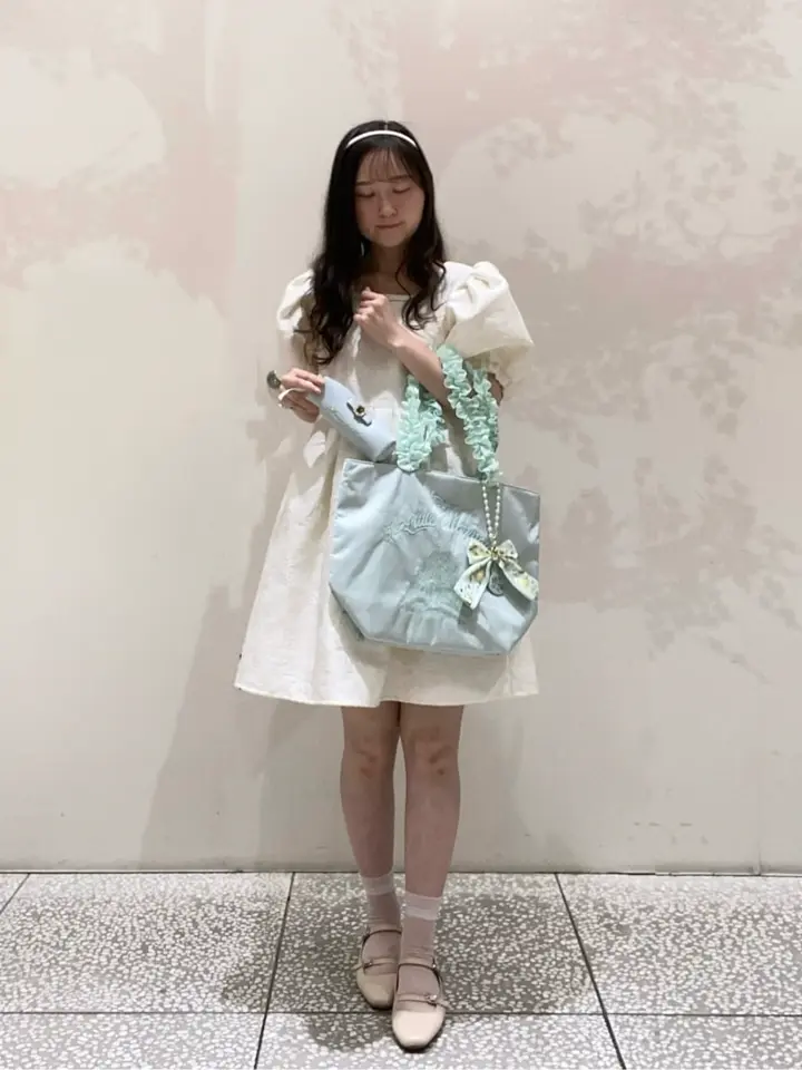 Ariel/ロングポーチ/Maison de FLEUR（メゾン ド フルール）のポーチ