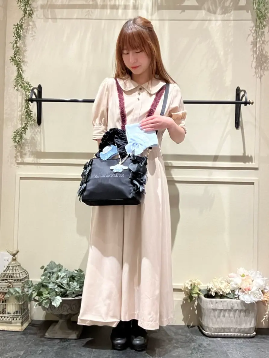 美品 展示品 フジエテキスタイル オーダーメイド 高級 クッション　2セット 美品 展示品 フジエテキスタイル オーダーメイド 高級 クッション 2