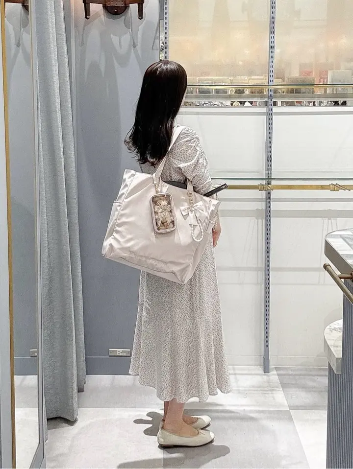 EC限定ビジューリボンパールストラップ/Maison de FLEUR（メゾン ド