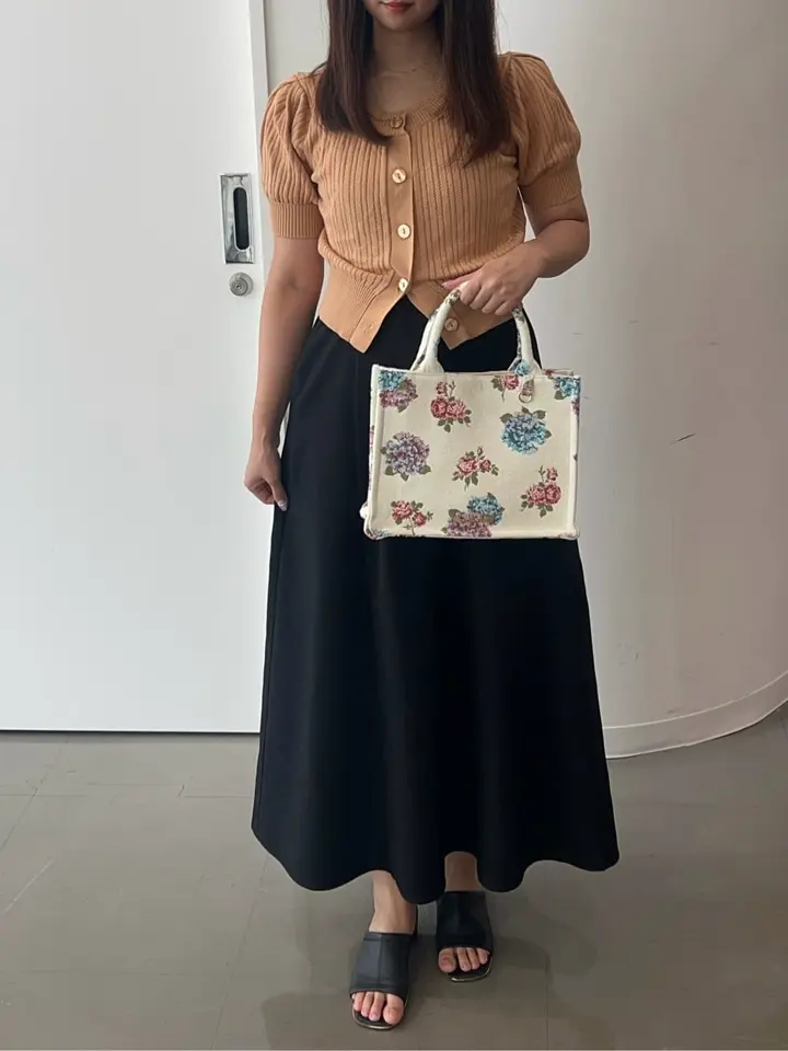 ご購入者様決定【alain manoukian 】ハイウエスト花柄タイトストレート♡フランス製 あみだ池大黒オンラインショップ | 大阪花ラング 9個入