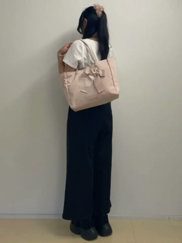 リボンチャーム付き3ルームトートバッグ/Maison de FLEUR（メゾン ド